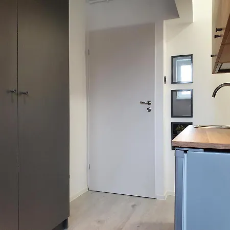 Małe studio - Motława IV *